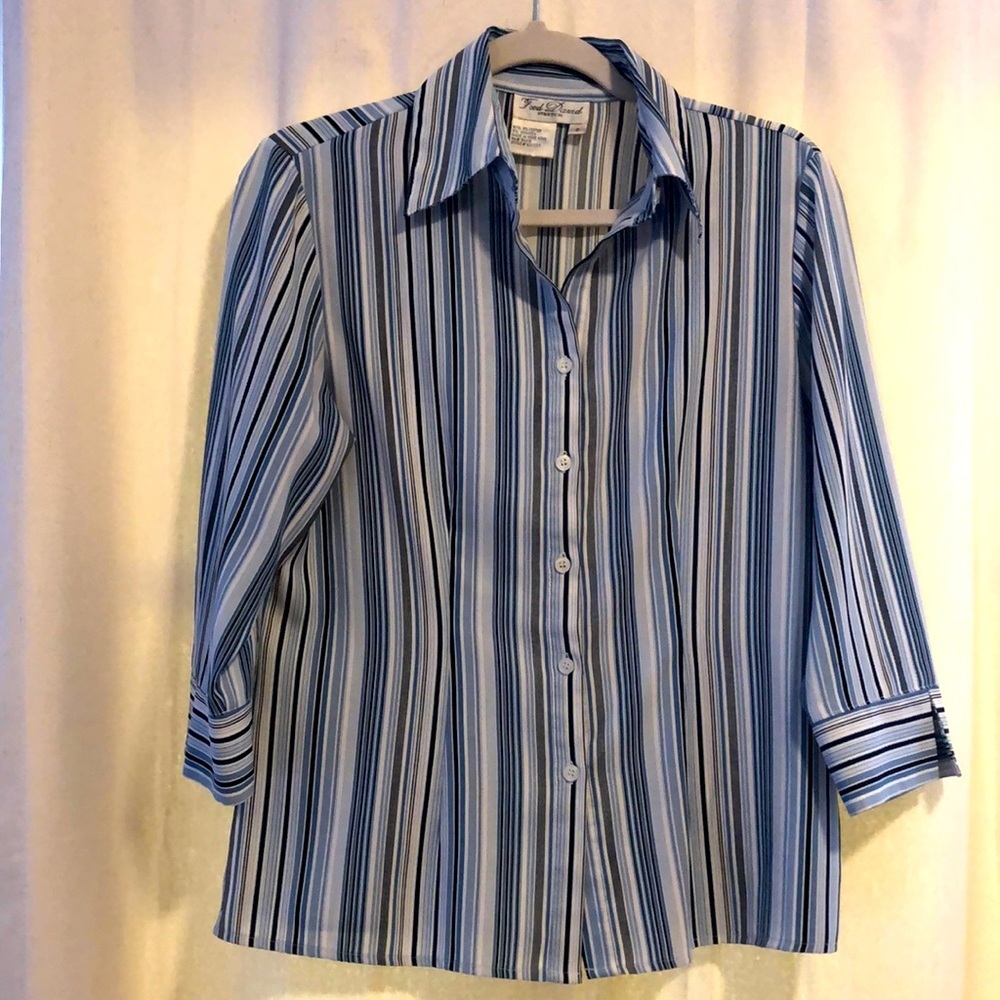 🎉4 for $20 Fred David Stretch Button Down, size small